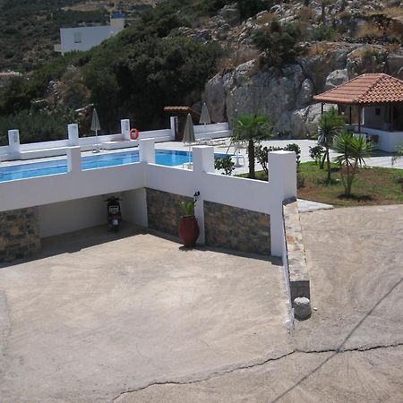 Villa Angela إسترو المظهر الخارجي الصورة