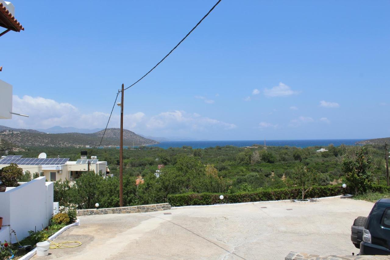 Villa Angela إسترو المظهر الخارجي الصورة
