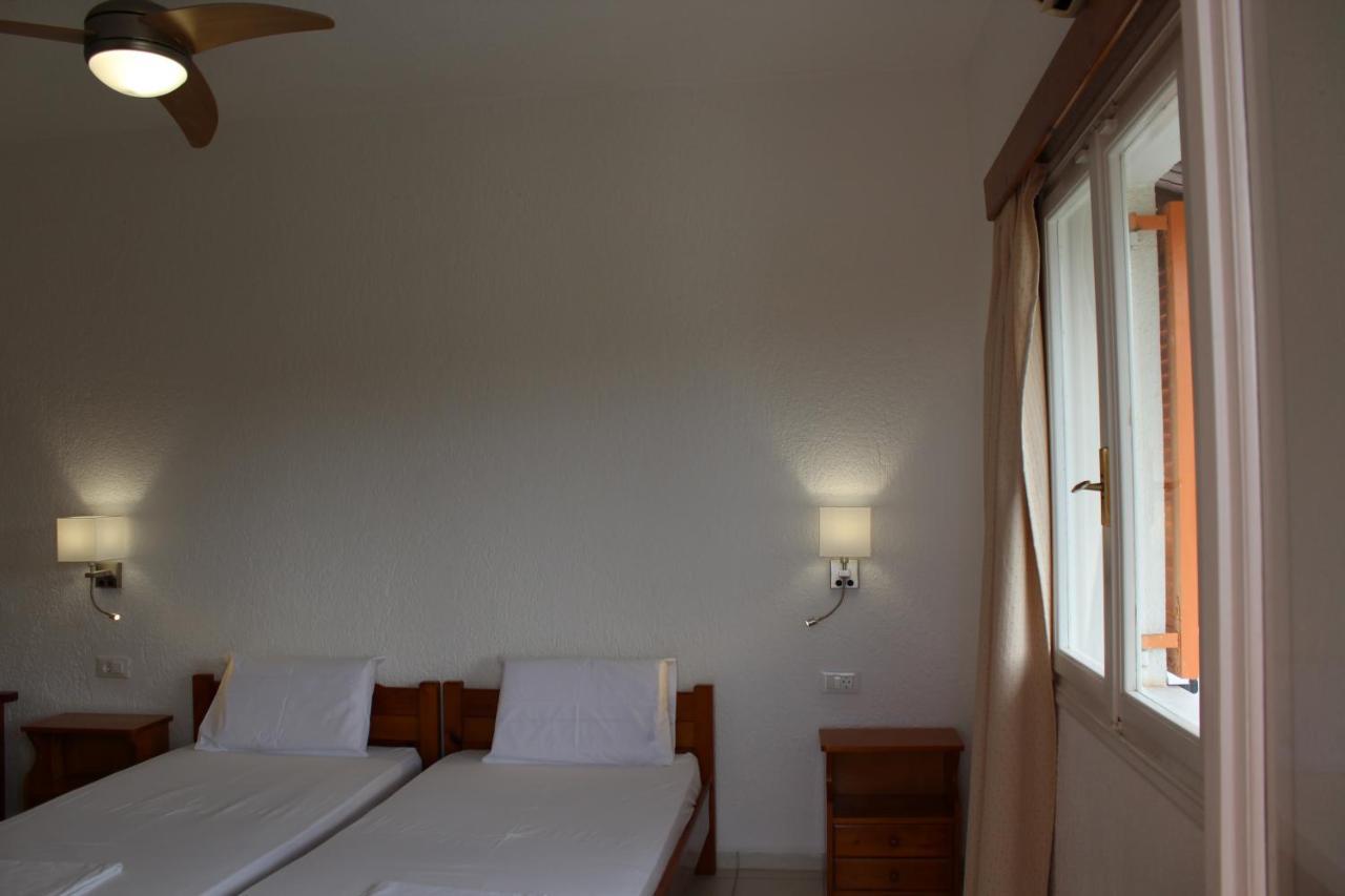 Villa Angela إسترو المظهر الخارجي الصورة