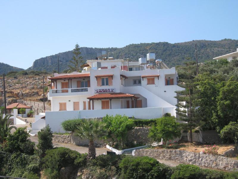 Villa Angela إسترو المظهر الخارجي الصورة