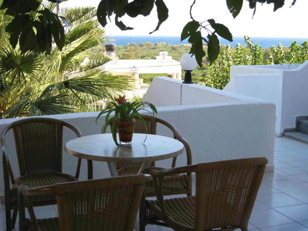 Villa Angela إسترو الغرفة الصورة