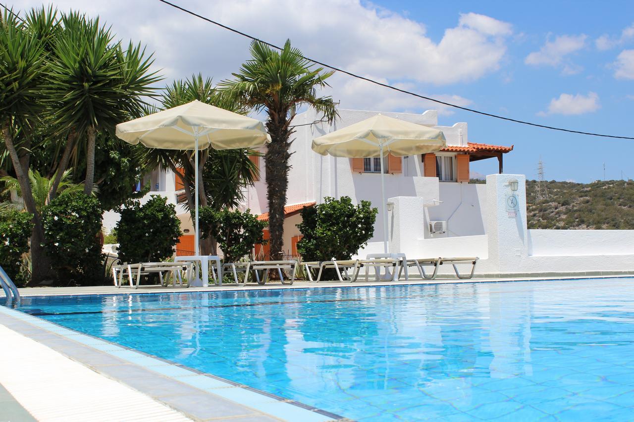 Villa Angela إسترو المظهر الخارجي الصورة