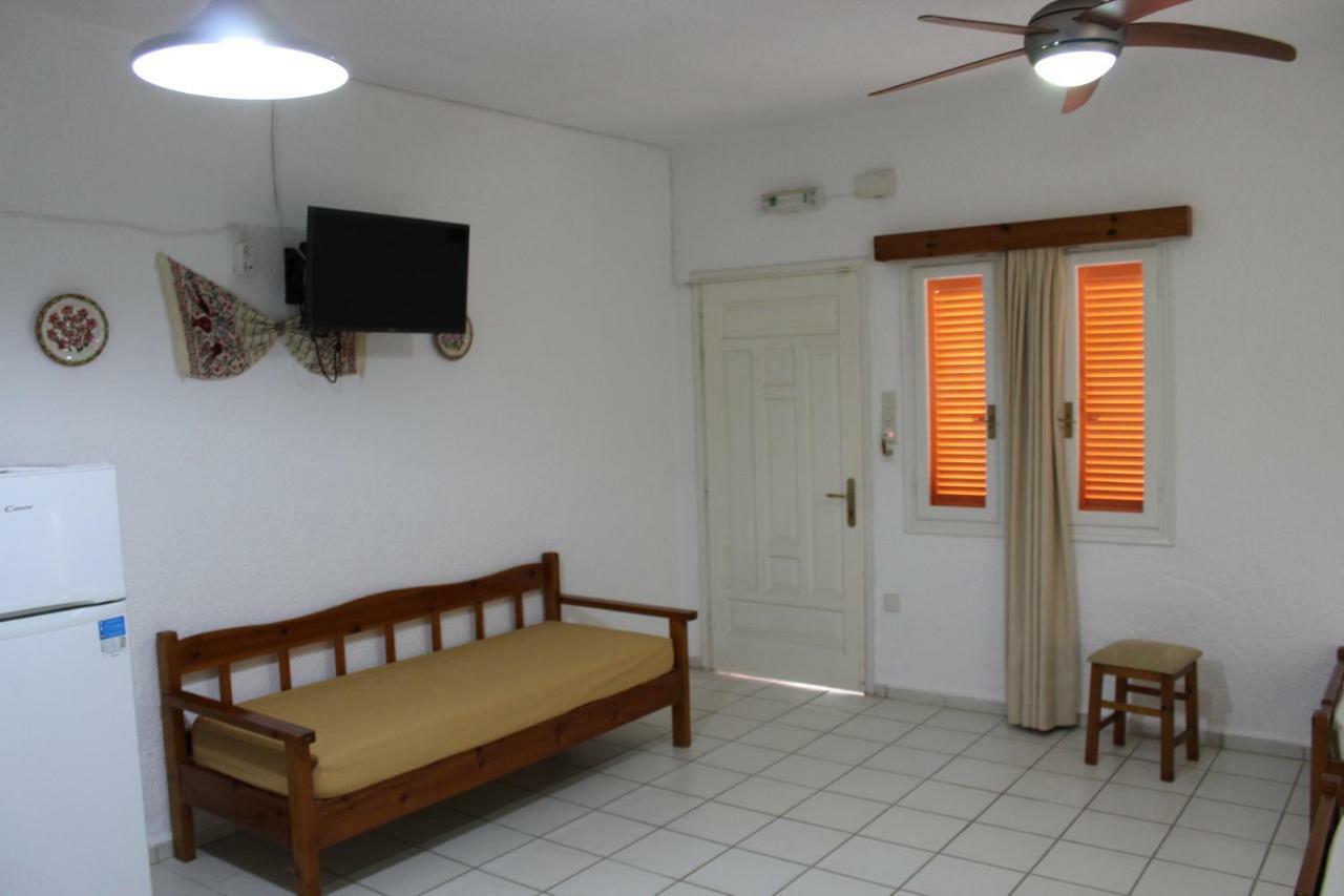 Villa Angela إسترو المظهر الخارجي الصورة