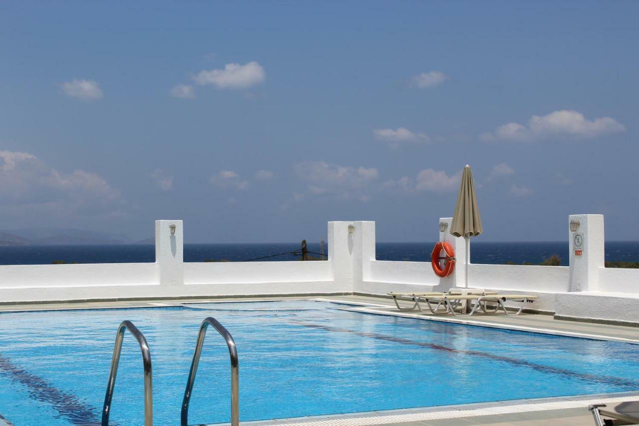 Villa Angela إسترو المظهر الخارجي الصورة